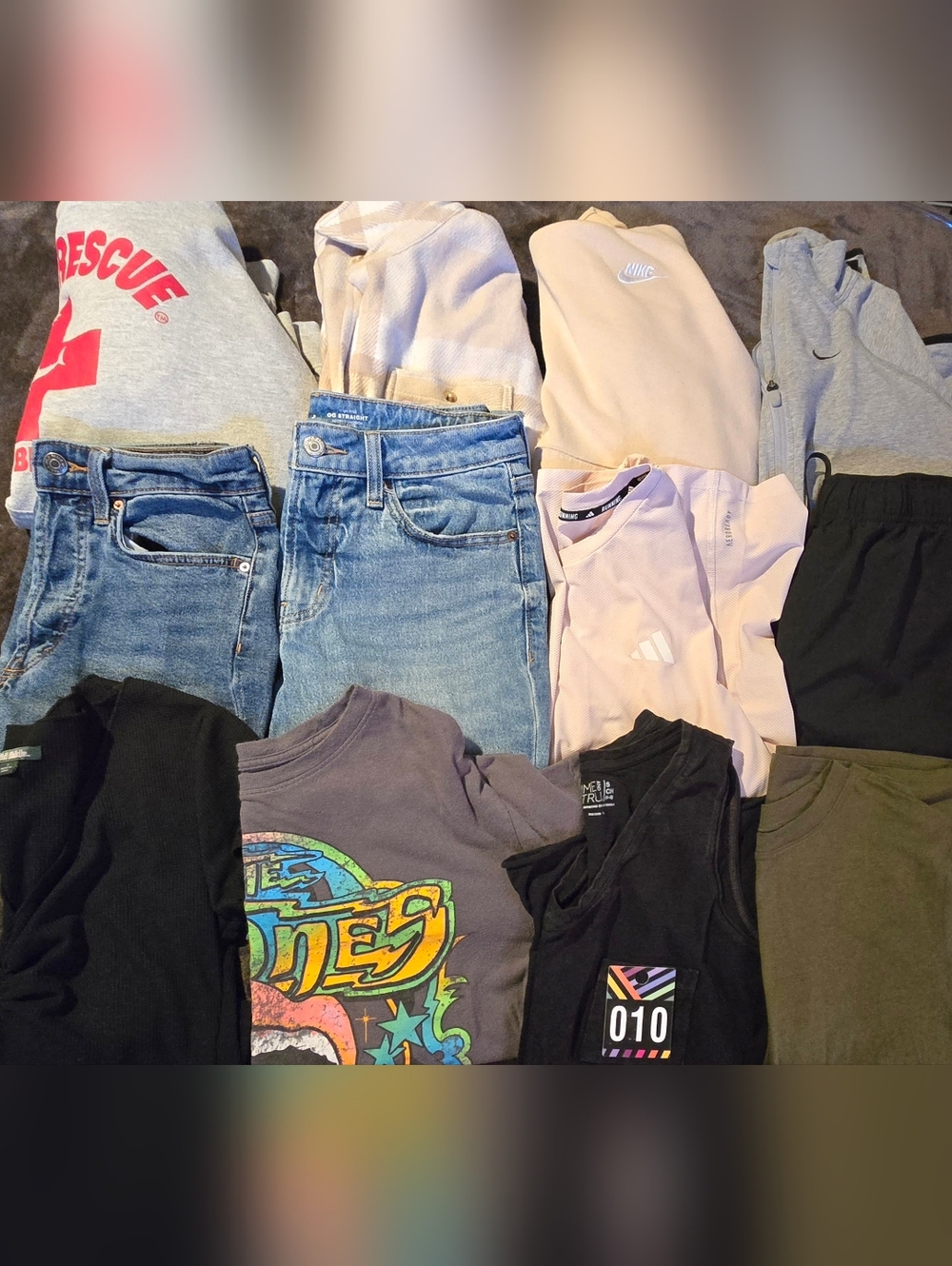 Lot of 12 Women's/ Misses Clothing (S)